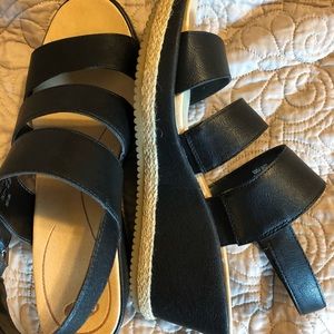 Dr. Scholls Black Wedges